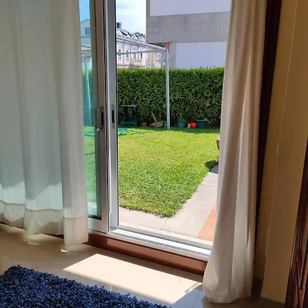 Con Jardín Frente A La Playa Apartamento