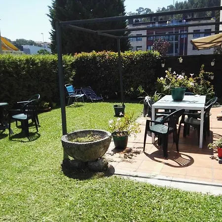 شقة Con Jardin Frente A La Playa بايونا
